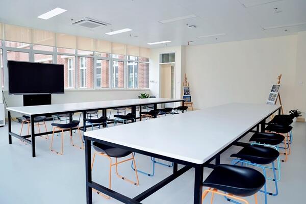 校园环境,南通惠立学校
